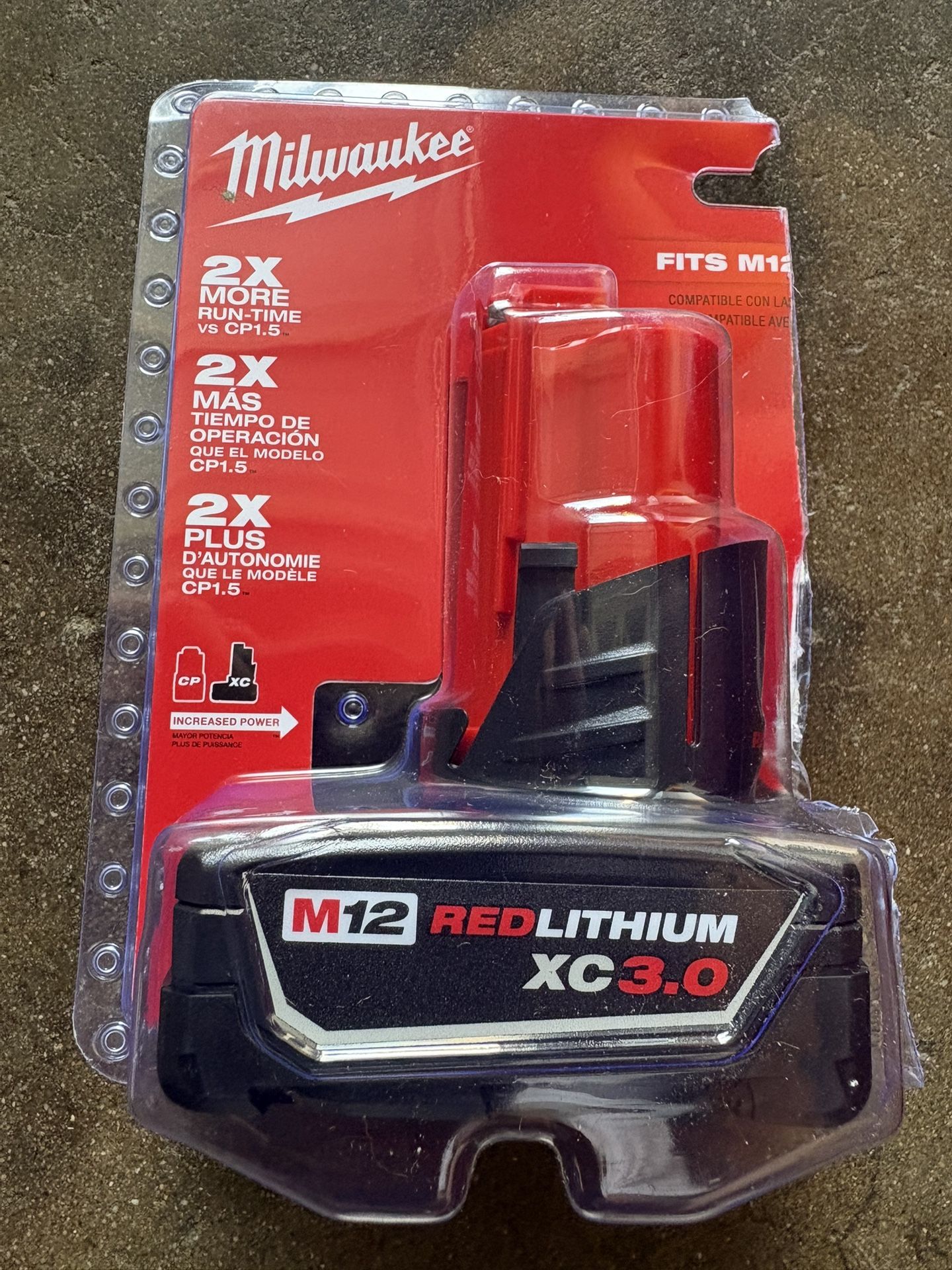 Milwaukee M-12 Red Lithium XC3.0 Battery Pack