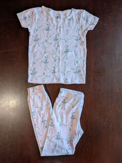 Girls Carter's Ballerina Pajamas Size 7 - Everett, WA