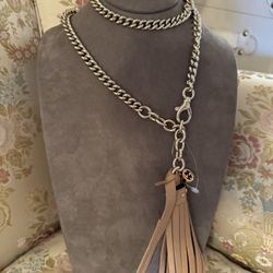 GUCCI CHAIN TASSEL GOLD / BEIGE LEATHER BELT NEW WITH TAGS