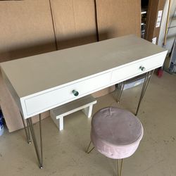 Vanity, Stool And Mirrors