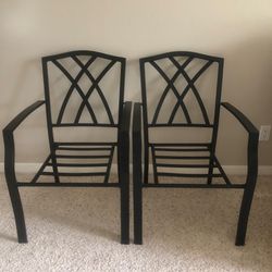 Outdoor Chairs Set of 2 New