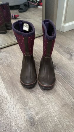 Girls Rainboots Size 2