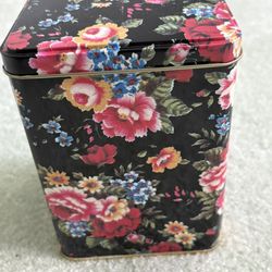 Vintage Floral Tin Canister, Red And Pink Roses With Black Background Decorative Tea Tin