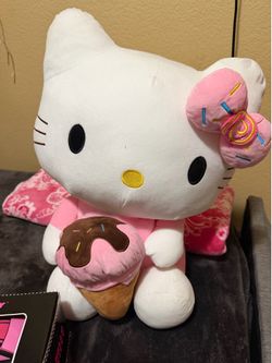 Big Hello Kitty