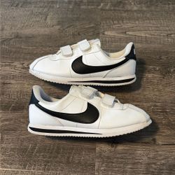 Nike Cortez Boys Shoes 