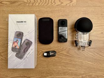 Insta360 X3 + 60m Underwater Housing – Brand New