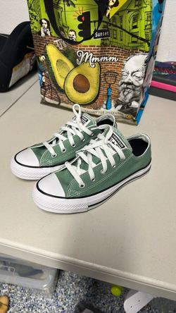 Brand New Converse Chuck Taylor All Star Low Top Sneakers size 5.5