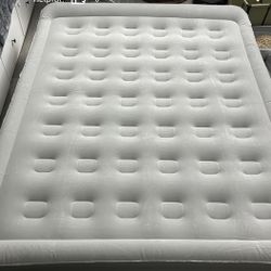 Queen Air Mattress 