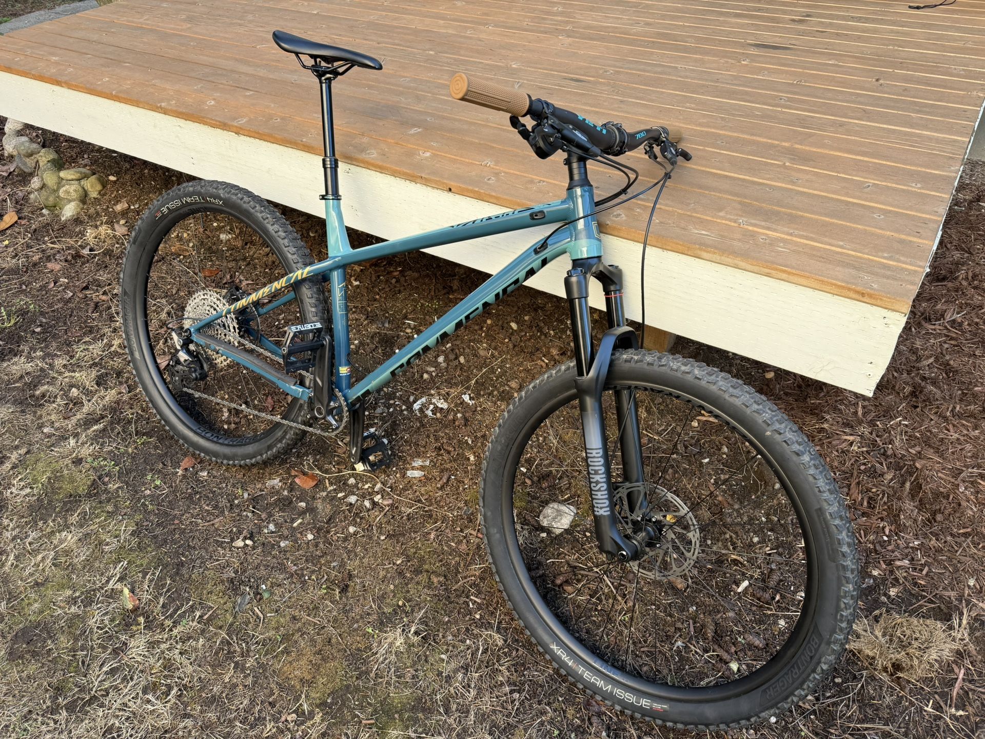 Commencal Meta HT AM Size Large Mountain Bike