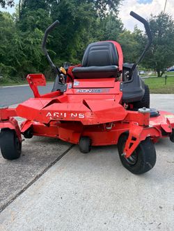 ARIENS ICON XD 52. Zero turn