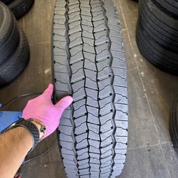 225/70/19.5 Continental