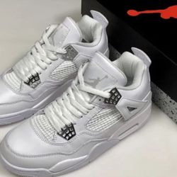 Air Jordan 4 Retro "Pure Money"