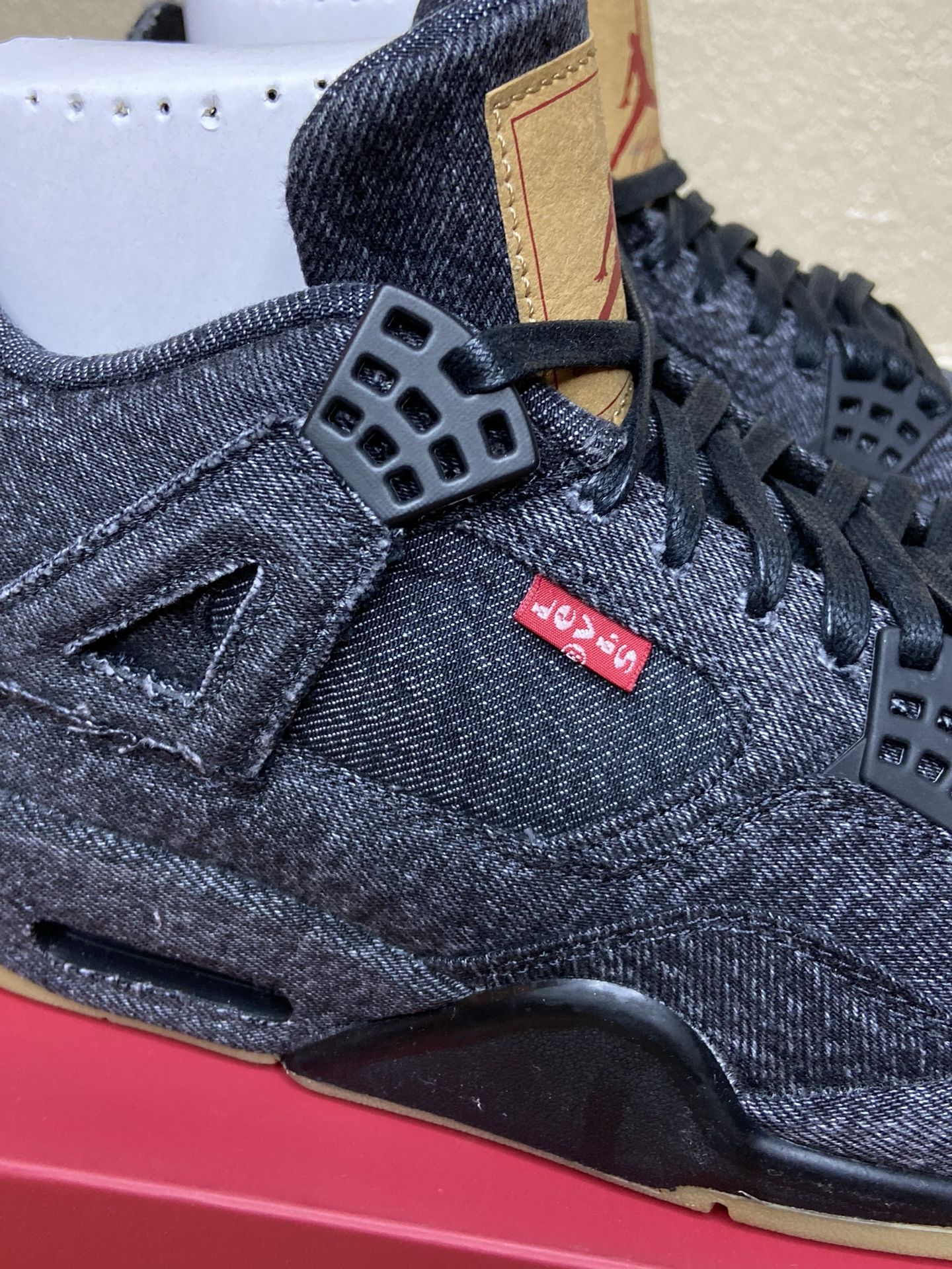 Air Jordan Retro 4 x Levi’s Black Denim