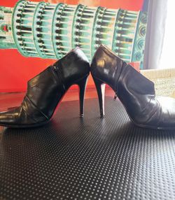 Christian Louboutin Paris Heels