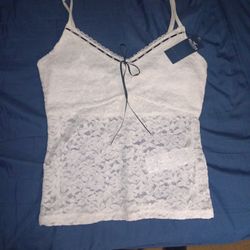 Medium Holister Top