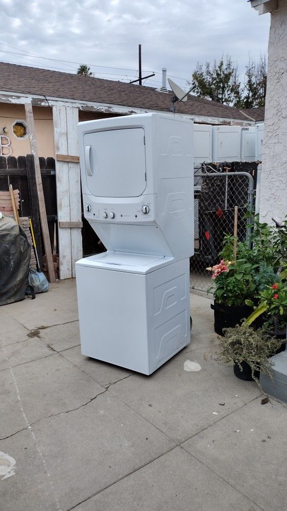 Stackable Washer Gas Dryer