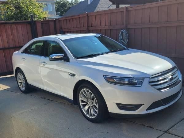 2019 Ford Taurus