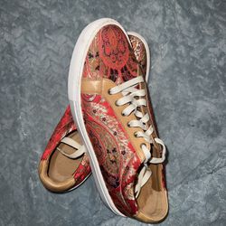 Taft classic Sneaker In Red paisley Size 7.5 Mens