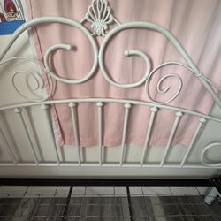 Twin Day Bed