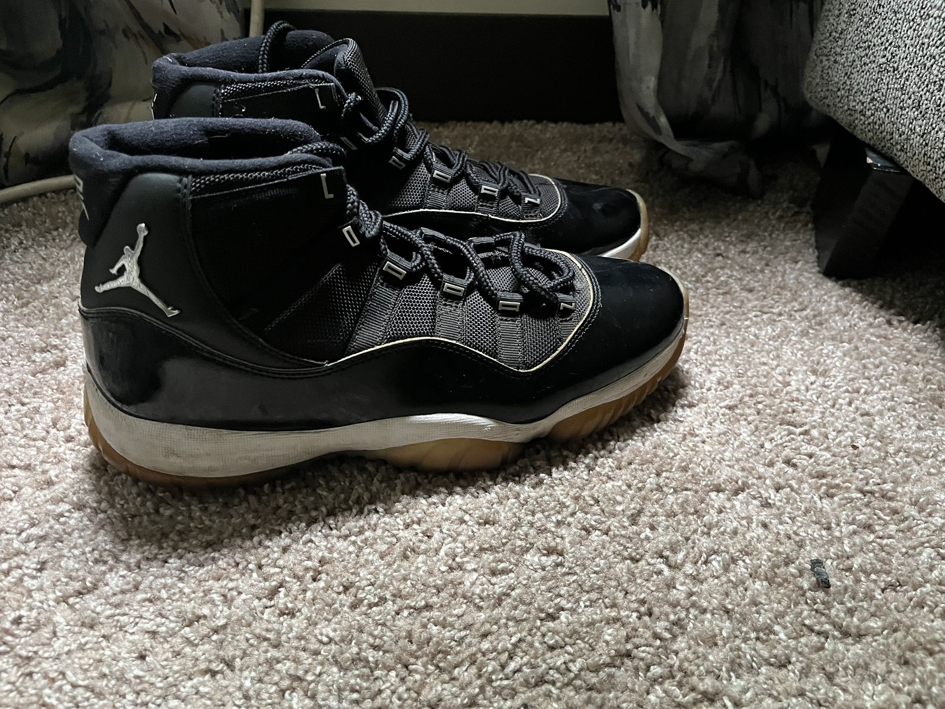 Jordan 11s