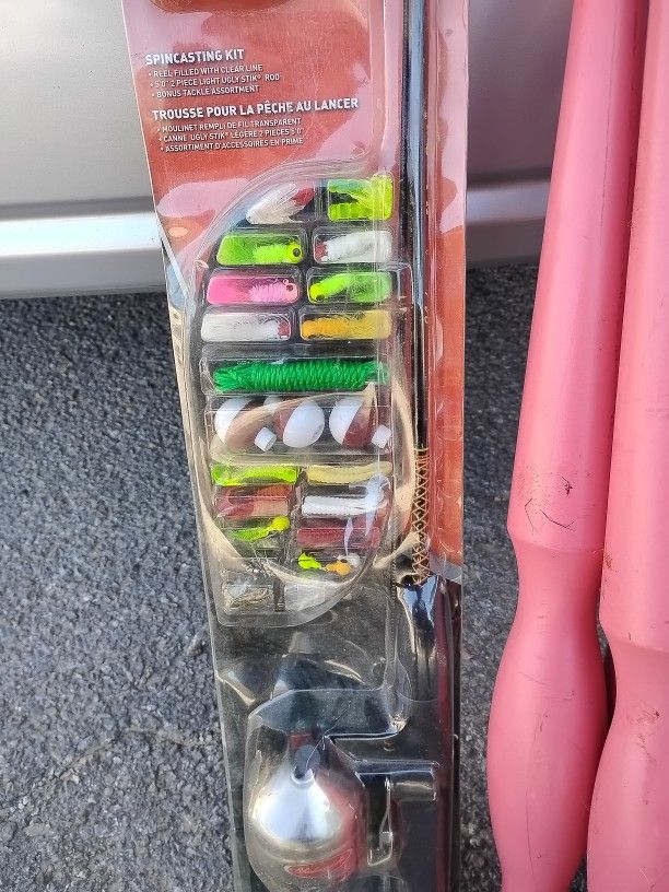 Ugly Stick By Shakespeare Fishing Pole With Kit Unopened