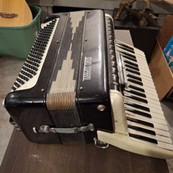 1950's Silvio Soprani Accordion 