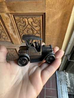 Vintage Car, Metal And Plastic Pencil Sharpener