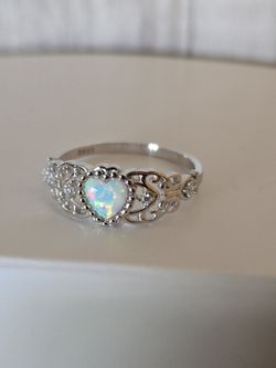Size 7 Lab Opal heart sterling silver 925 ring