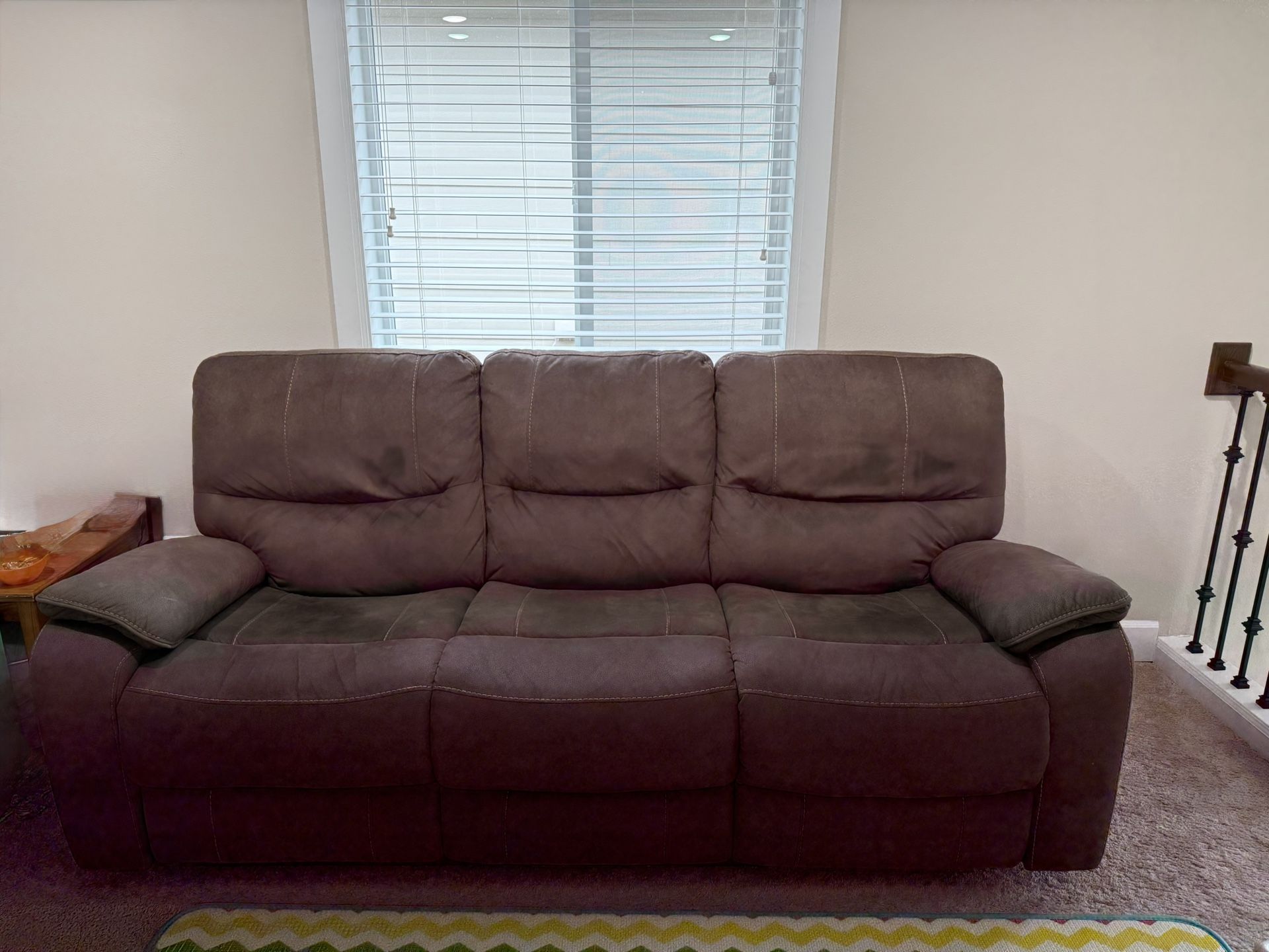 Fabric Sofa In Good Cotton With Recliner