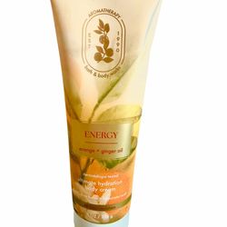 Bath & Body Works 8oz Body Cream - Orange & Ginger Oil