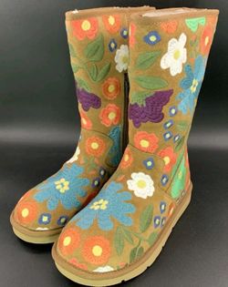 RARE 🔥 UGG Womens 7 Wahine Boot Chestnut Suede Embroidered Multi Flowers