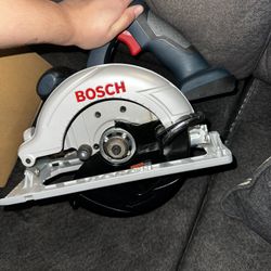 Bosch Cordless Circular Saw Kit with 18V Battery & Blade