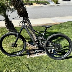 Trek 9.7 Full Suspension Mtn Bike