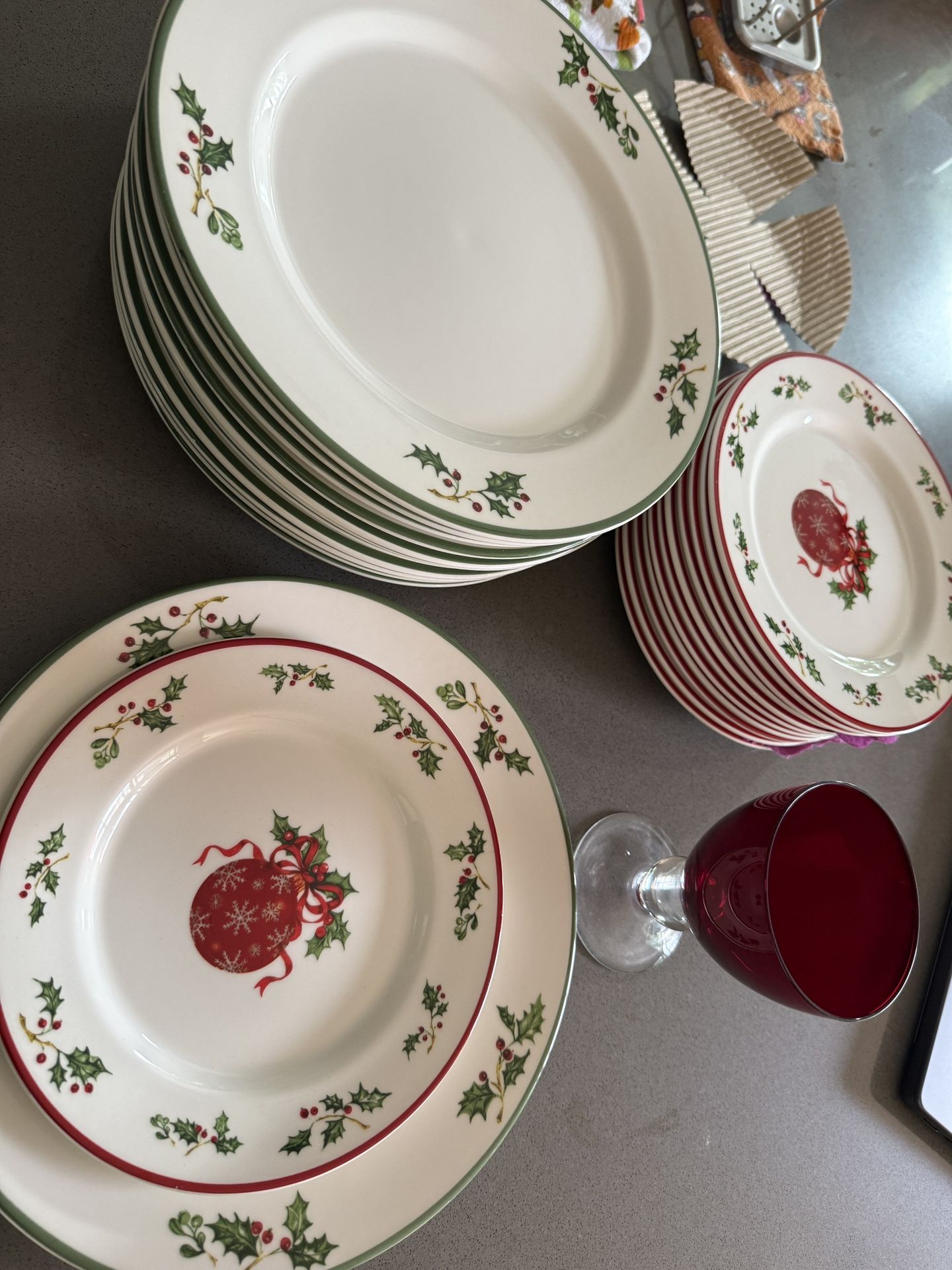 Christopher Radko Holiday Celebrations Service For 12