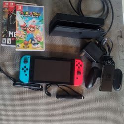 Nintendo Switch 