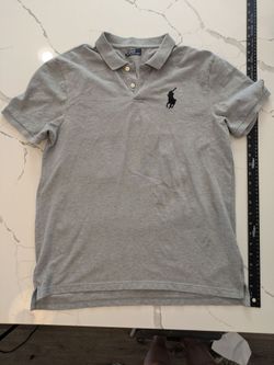 Old navy gray polo pretending to be a polo Ralph Lauren shirt men's size Large