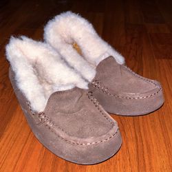 UGG Ansley Cordovan Suede Women’s Slippers Size 8
