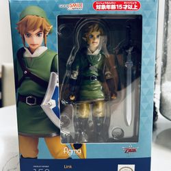 Legend of Zelda Skyward Link Action Figure by Figma