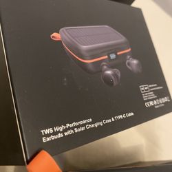 Earbuds with Solar Charging Case & Type C Cable