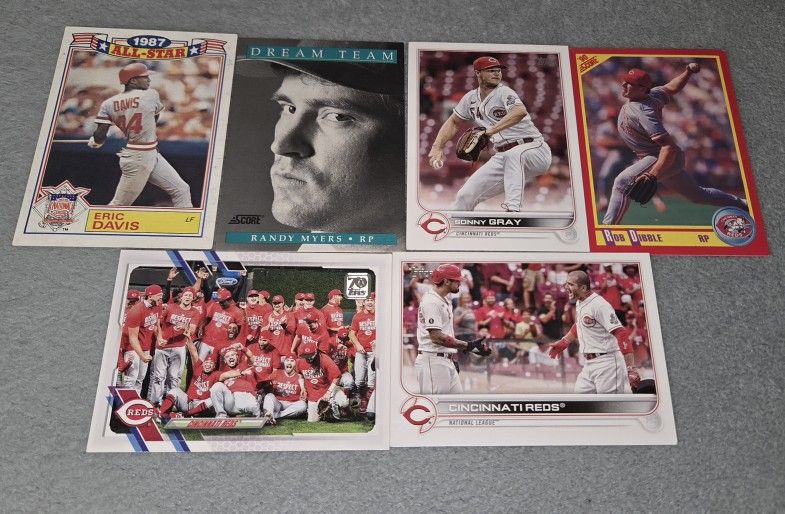 Lot of 7 Cincinnati Reds MLB Baseball Cards