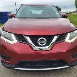 Beautiful And Vert Comfortable Couch And Loveseat 