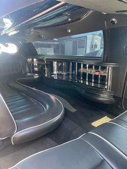 2001 Lincoln Limo