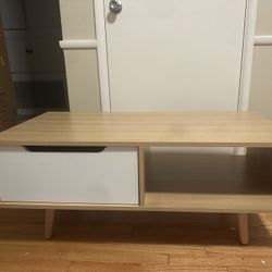 Table / Tv Stand 