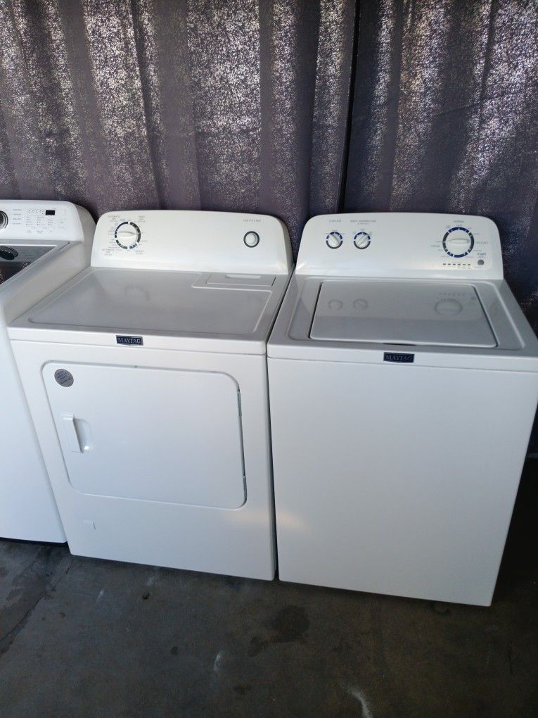 Maytag Washer And Gas Dryer Set