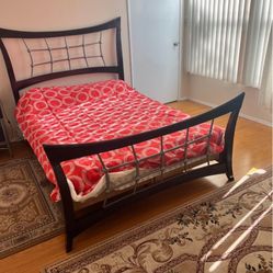 Queen Size Bed Plus Side Night Stand
