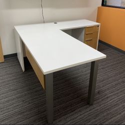L shape office desk set