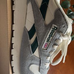 Reebok 