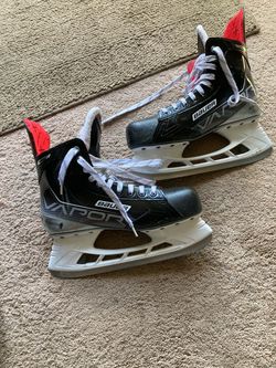 Bauer vapor hockey 10.5