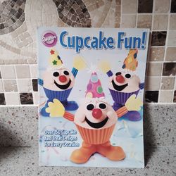 Cupcake/ baking book