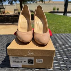 Christian Louboutin Size 41